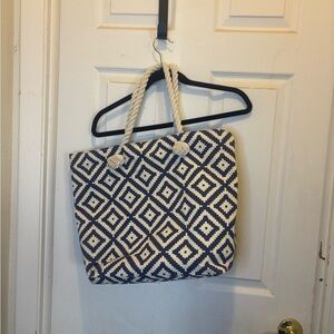 Summer & Rose Navy and Cream Diamond Print Beach Tote Bag